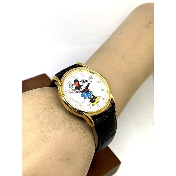 Disney Women's Watch Minnie Mouse WDS000410 Quartz Gold 35mm Black Leather Strap - Picture 5 of 13